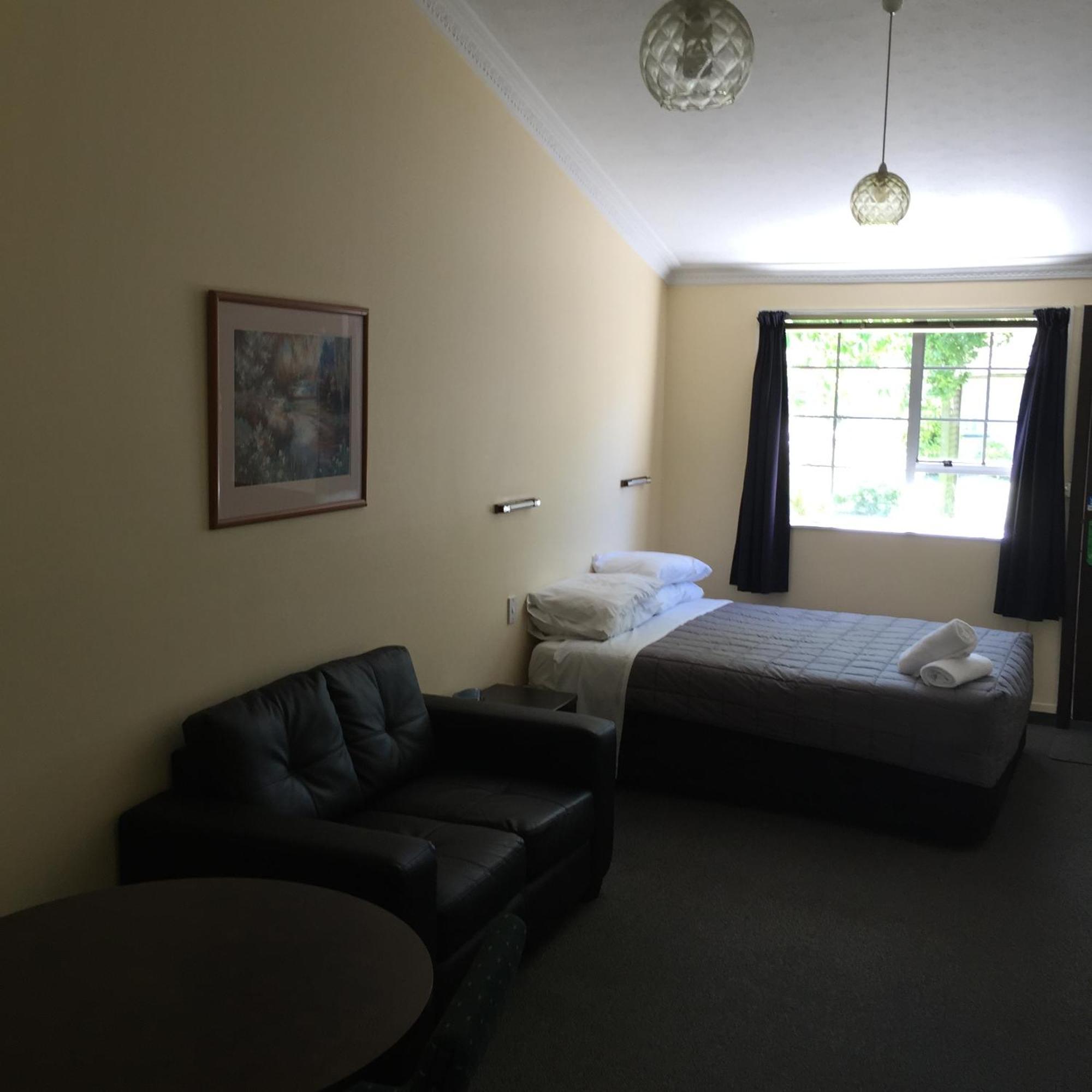 Ferry Motel Christchurch Esterno foto
