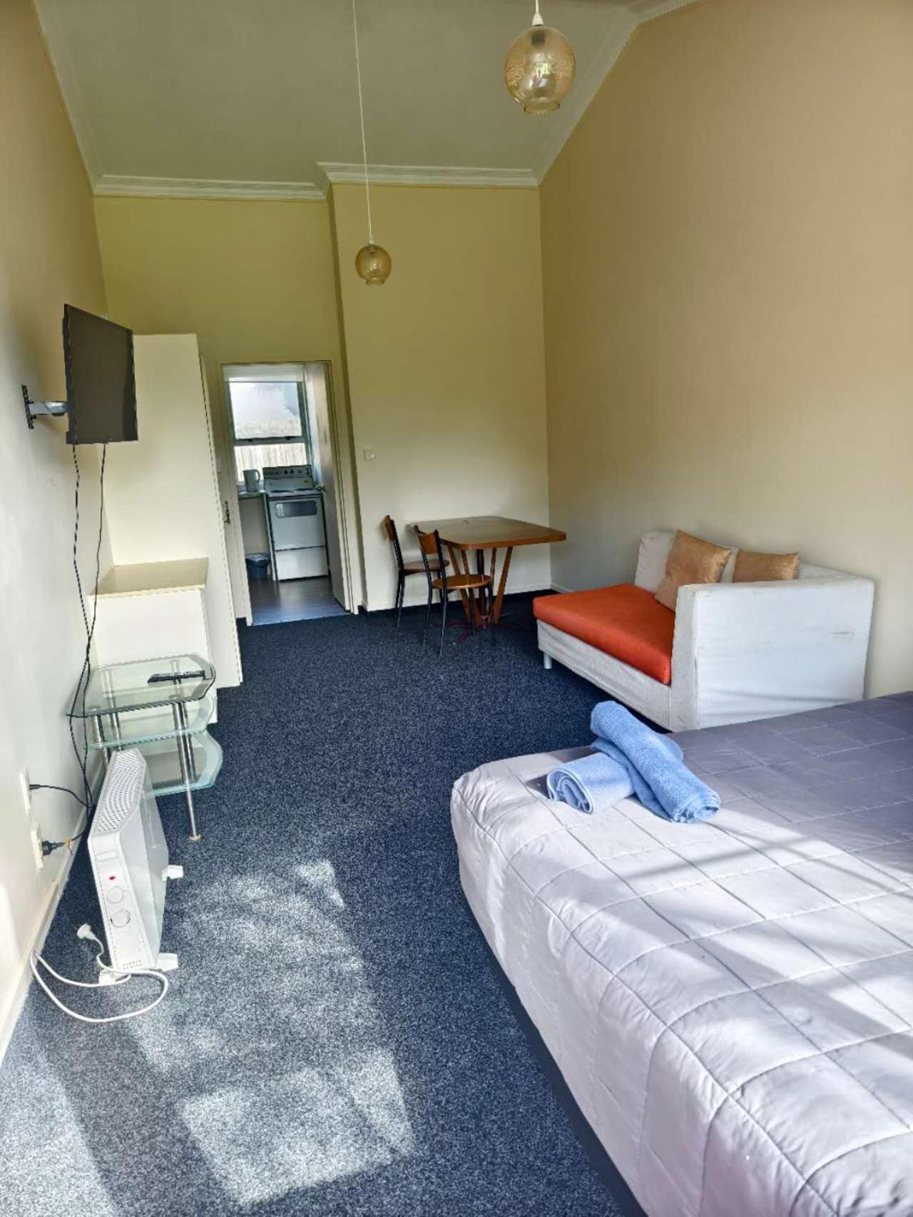 Ferry Motel Christchurch Esterno foto